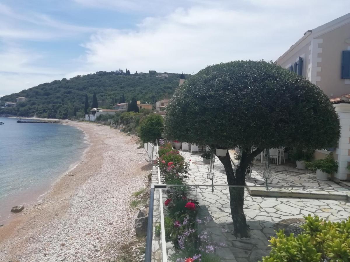 Imerolia Beach Villa Kassiopi Corfu Exterior foto