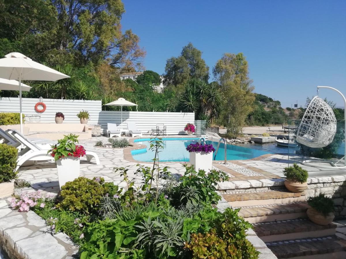 Imerolia Beach Villa Kassiopi Corfu Exterior foto